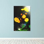 Wilde bloemen in de zon canvas afdruk (Insitu (Houten vloer))
