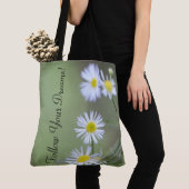 Wilde bloemen met groen tote bag (Dichtbij)