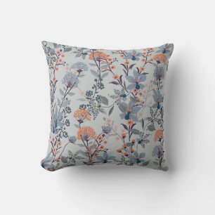 Wilde bloemen op blauw, botanisch patroon. kussen