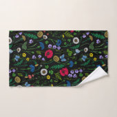 Wilde bloemen op zwart bad handdoek (Handdoek)
