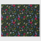 Wilde bloemen op zwart cadeaupapier (Vlak)