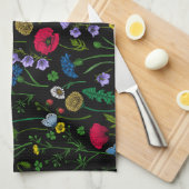 Wilde bloemen op zwart theedoek (Quarter Fold)