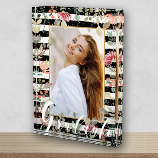 Wilde bloemen op zwarte witte strepen fotoblokken