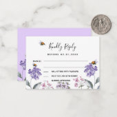 Wilde bloemen overtreden paarse trouwreactie RSVP Notitiekaartje (Voorkant / Achterkant in situ)