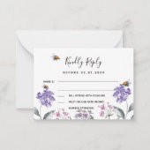 Wilde bloemen overtreden paarse trouwreactie RSVP Notitiekaartje (Voorkant)