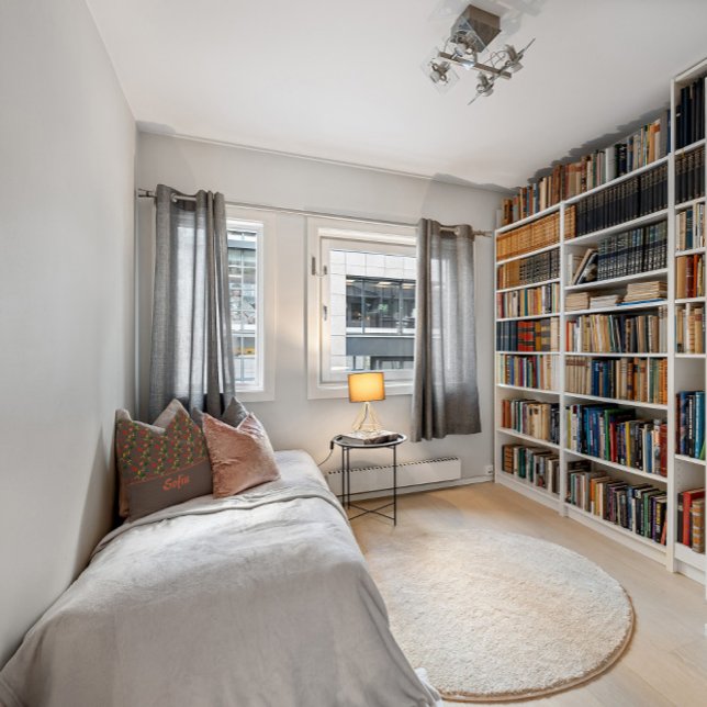 Wilde bloemen patroon papaverbruine werppijp kussen (Creator heeft geüpload)