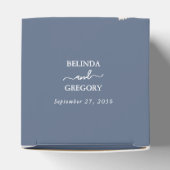 Wilde bloemen Periwinkle Dusty Blue Wedding Bedankdoosjes (Bovenkant)