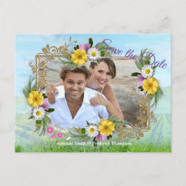 Wilde bloemen tegen een blauwe hemel aankondigingskaart