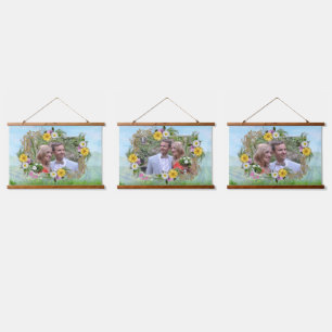 Wilde bloemen tegen een blauwe hemel hangend wandkleed