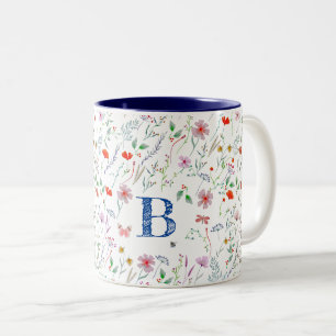 Wilde bloemen waterverf schattige monogram floral tweekleurige koffiemok