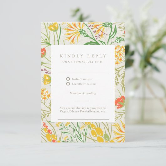 Wilde Bloemen Wilde Weide QR Code Buiten Trouwen RSVP Kaartje (Staand voorkant)