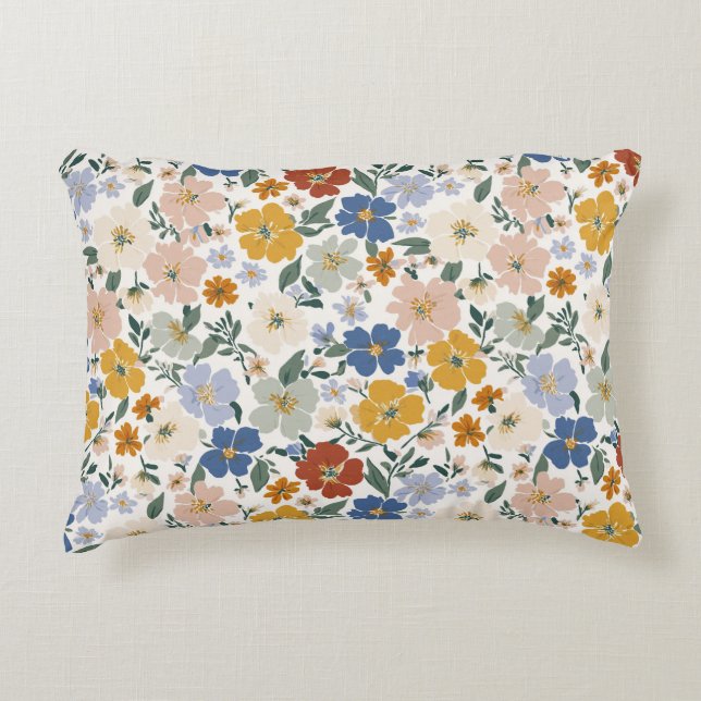 Wilde Bloemenweide Boho Patroon Accent Kussen (Voorkant)
