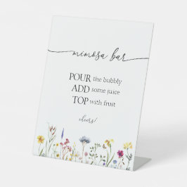 Wilde bloempalk reclamebord met voetstuk