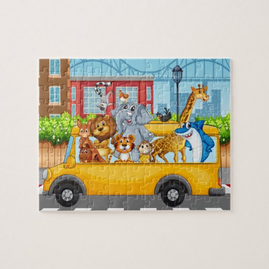 Wilde dieren in schoolbus legpuzzel (Horizontaal)