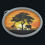 Wilde dieren op de Afrikaanse Savanna Sunset Gesp<br><div class="desc">Verbluffende,  heldere en vreedzame zonsondergang op het Wilde Afrikaanse Savanna-landschap met wilde diersoorten. Oorspronkelijk gemaakt met Hi Quality / Hi Resolugion Vector Graphic Art Technology Copyright BluedarkArt TheChameleonArt.</div>