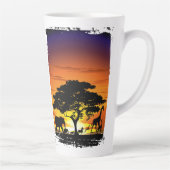Wilde dieren op de Afrikaanse Savanna Sunset Latte Mok (Rechts)