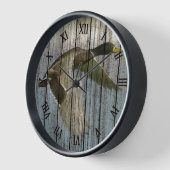 Wilde Duck in Flight on Weathered Wood Pattern (Hoek)
