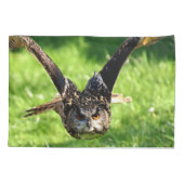 Wilde Eagle Owl in volle vlucht Kussensloop (Achterkant)