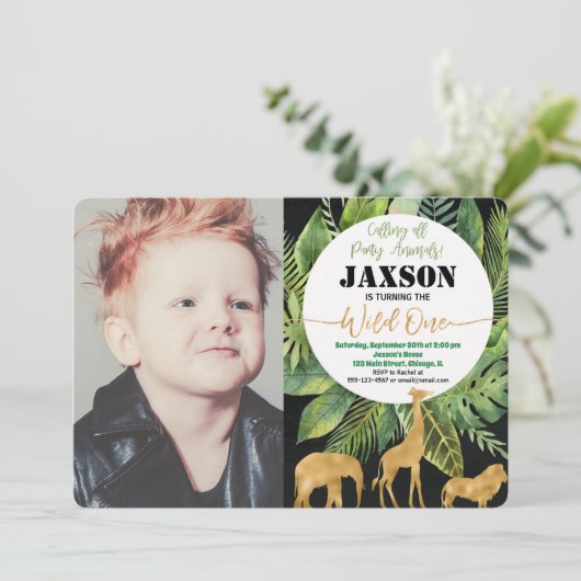 Wilde één 1e verjaardag fotonodigjongen safari kaart (Staand voorkant)