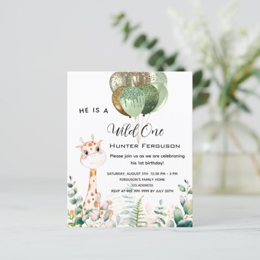 Wilde een 1e verjaardag giraffe-uitnodiging (Staand voorkant)