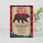 Wilde Eén Beer Rood Buffalo Geruit 1e Verjaardag Kaart (Staand voorkant)