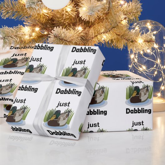 Wilde Eend Dompelt Zich In Zwembadfeestje Cadeaupapier (Feestdagen)