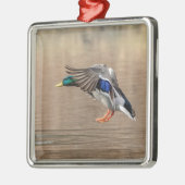 Wilde eend in vlucht metalen ornament (Links)