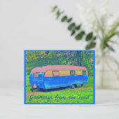 Wilde en Cheerful Retro Camping Trailer Briefkaart (Staand voorkant)