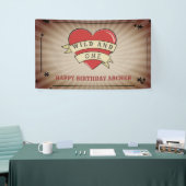 Wilde en Eén Tattoo Heart Birthday Spandoek (Beurs)