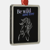 Wilde en vrije paarden zijn metalen ornament (Rechts)