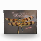 Wilde en Vrije Quote Golden Dragonfly Fotoblokken (Voorkant)