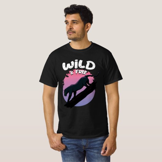 Wilde en vrije zwarte oerwouden t-shirt (Voorkant volledig)