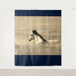 WILDE HORSE IN DE DESERT  Tapestry Wandkleed