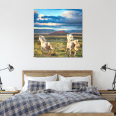 WILDE HORSES "Live to run" Canvas Afdruk (Insitu (Slaapkamer))