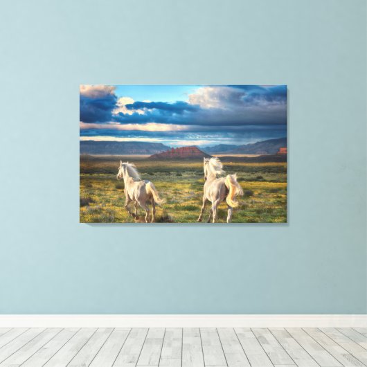 WILDE HORSES "Live to Run" - Canvasafdruk Canvas Afdruk (Insitu (Houten vloer))