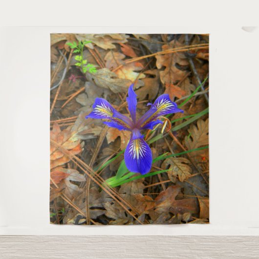 Wilde iris bloeien..... wandkleed (Voorkant)