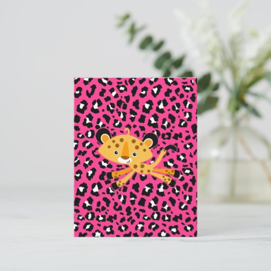 wilde luipaard HOT PINK babydoucheuitnodigingen! Kaart (Staand voorkant)