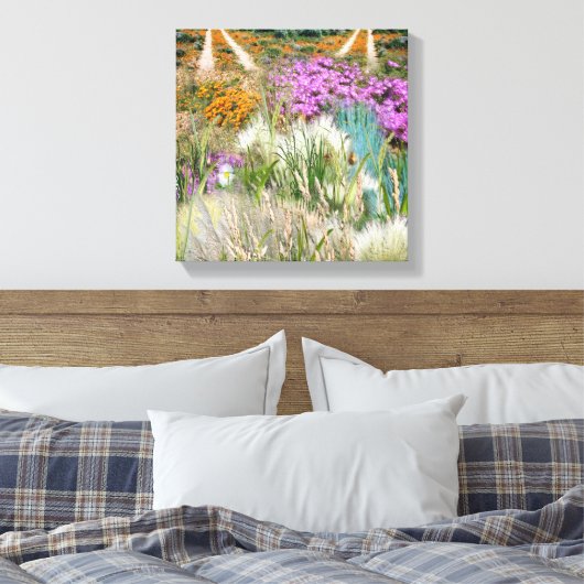Wilde milieuvriendelijke grassen en lentbloemen canvas afdruk (Insitu (Slaapkamer))