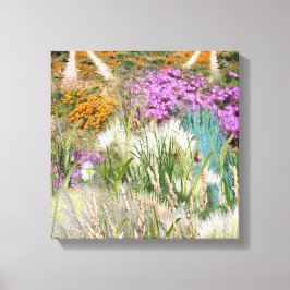 Wilde milieuvriendelijke grassen en lentbloemen canvas afdruk