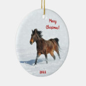 Wilde mosterangpaarden die in de sneeuwkeramiek lo keramisch ornament (Rechts)