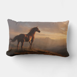 Wilde Mustang kijkt naar de zonsondergang Kussen