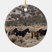 Wilde Mustang-paarden in de woestijn 2 Keramisch Ornament (Achterkant)