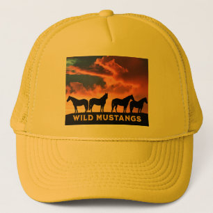 Wilde Mustangs aan de Horizon Trucker Pet