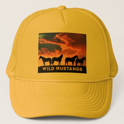 Wilde Mustangs aan de Horizon Trucker Pet (Voorkant)