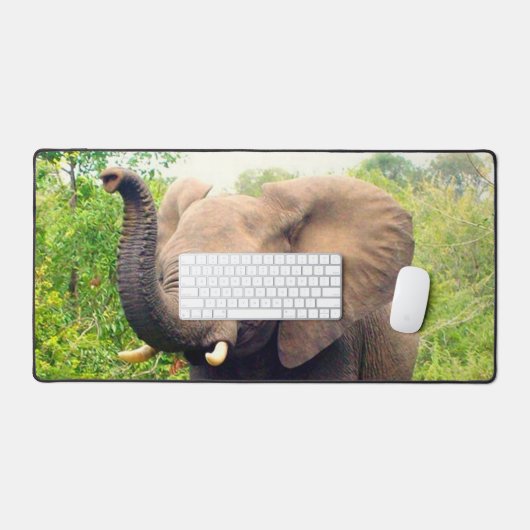 Wilde olifant in het Oerwoud Bureaumat (Keyboard & Muis)