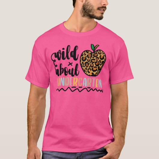 Wilde over Kindergarten Lopard Terug naar schoolth T-shirt (Voorkant)