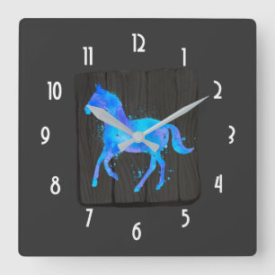 Wilde paarden in Blauwe en Paarse Waterverf op Zwa Vierkante Klok