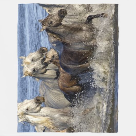 Wilde paarden in het SURF Fleece Deken (Voorkant)