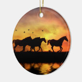 Wilde paarden keramisch ornament (Links)