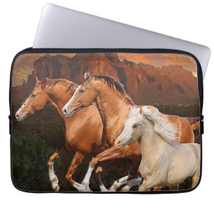 Wilde paarden laptop sleeve